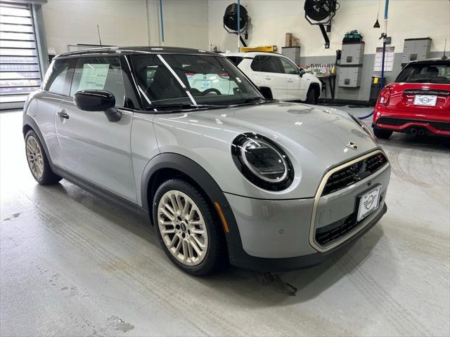 new 2025 MINI Hardtop car, priced at $38,630