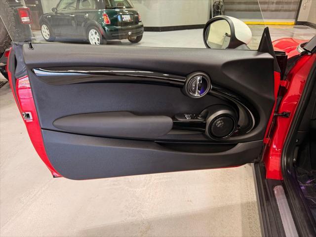 used 2019 MINI Hardtop car, priced at $17,977