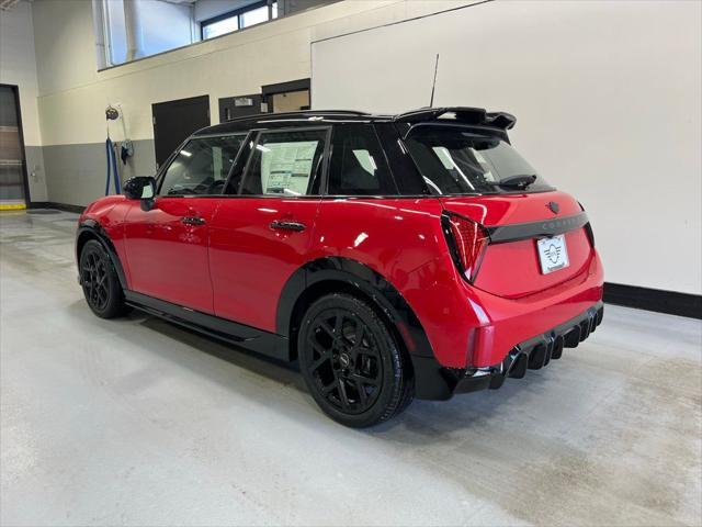 new 2025 MINI Hardtop car, priced at $41,330