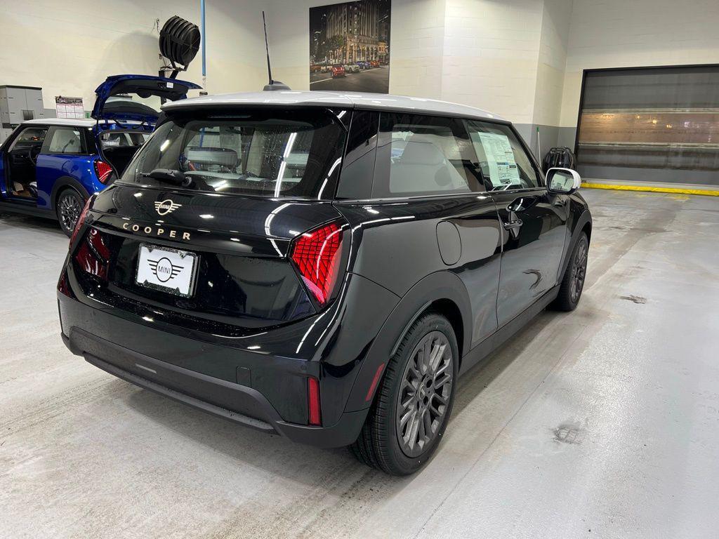 used 2025 MINI Hardtop car