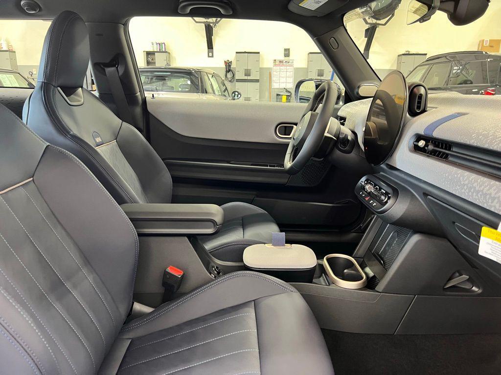 used 2025 MINI Hardtop car, priced at $33,497