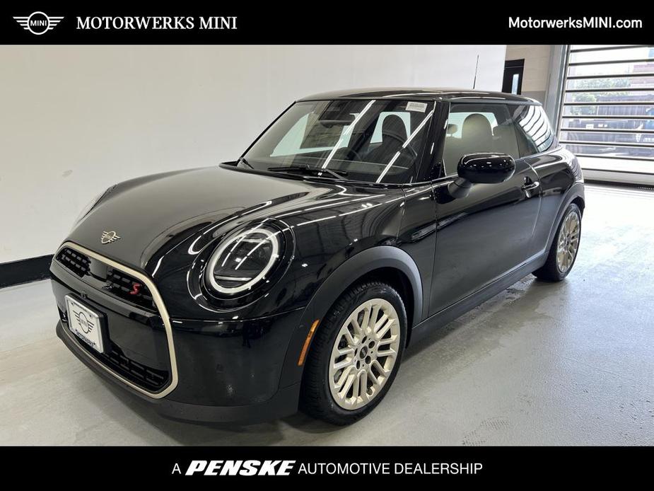 new 2025 MINI Hardtop car, priced at $38,445