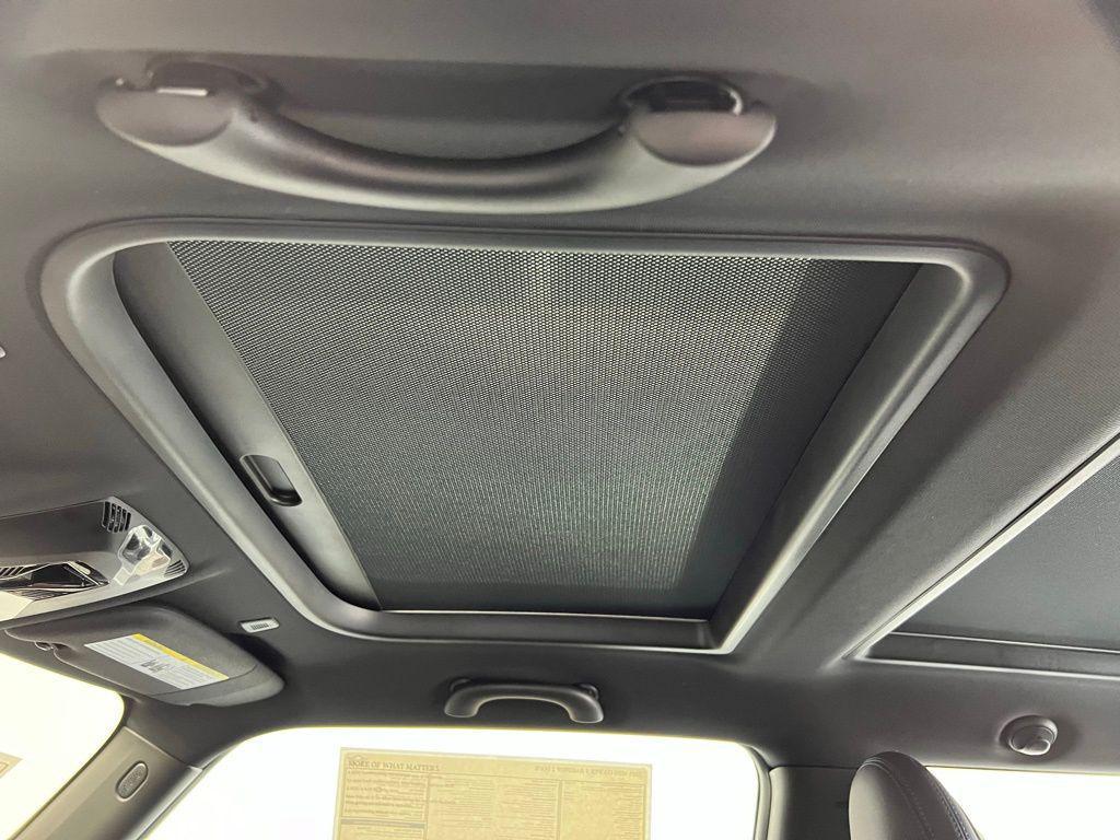 used 2025 MINI Hardtop car, priced at $33,497