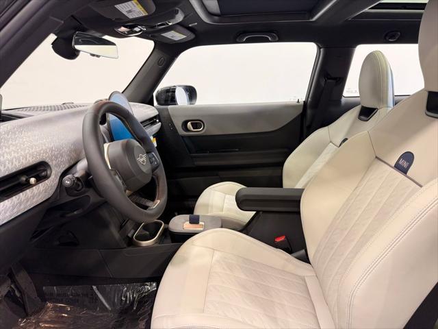 new 2025 MINI Hardtop car, priced at $37,235