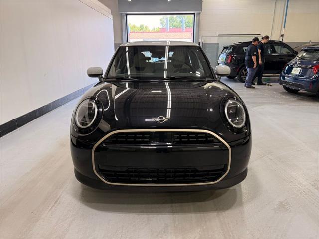 new 2025 MINI Hardtop car, priced at $33,685