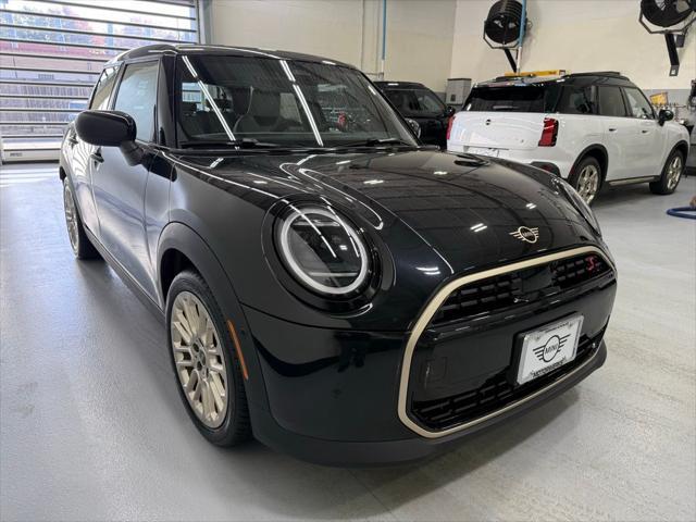 new 2025 MINI Hardtop car, priced at $36,595