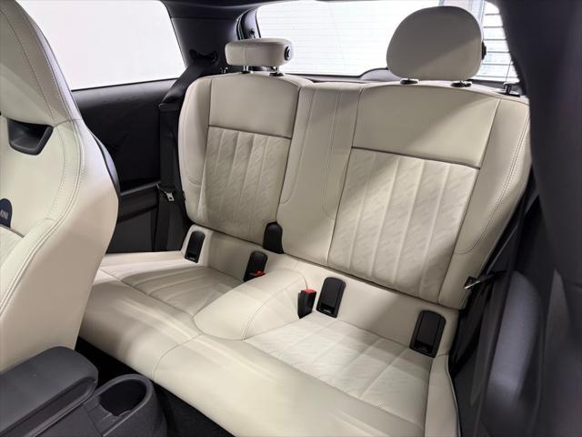 new 2025 MINI Hardtop car, priced at $39,025