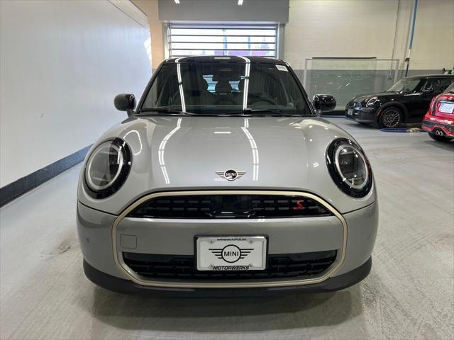 new 2025 MINI Hardtop car, priced at $37,605