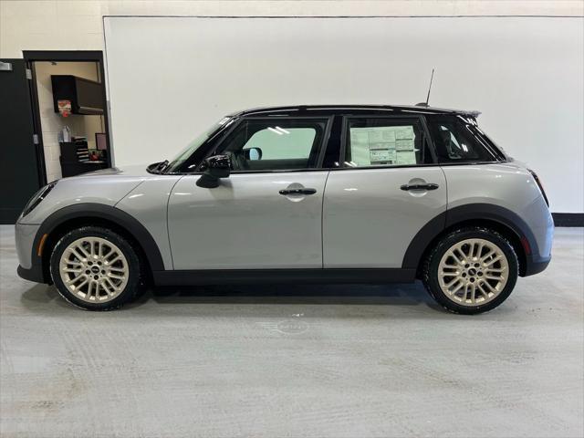 new 2025 MINI Hardtop car, priced at $37,605