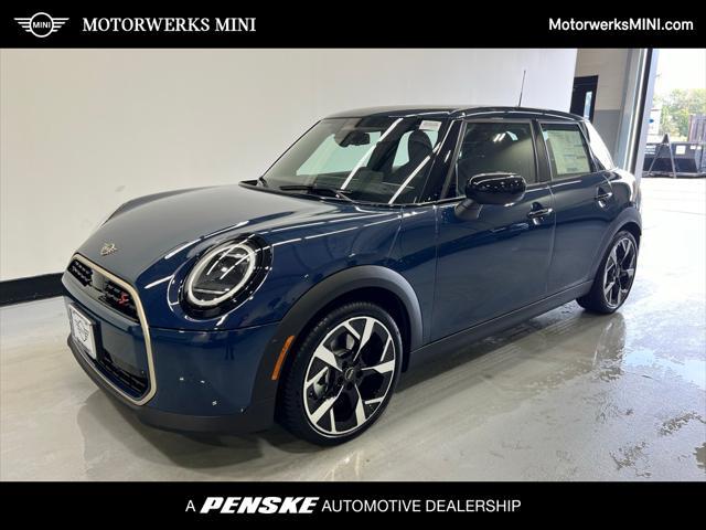 new 2025 MINI Hardtop car, priced at $36,895