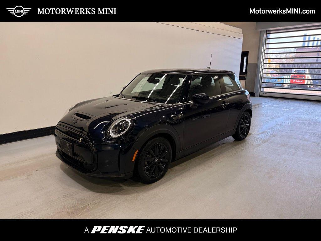 used 2023 MINI Hardtop car, priced at $21,999