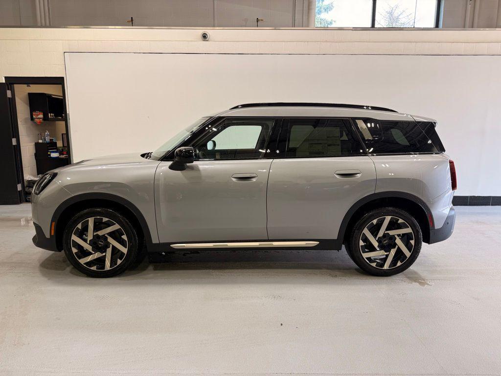 new 2025 MINI Countryman car, priced at $43,275