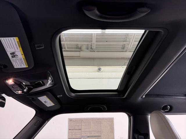 new 2025 MINI Hardtop car, priced at $38,475