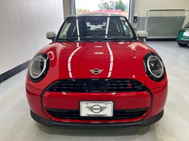 used 2025 MINI Hardtop car, priced at $35,745