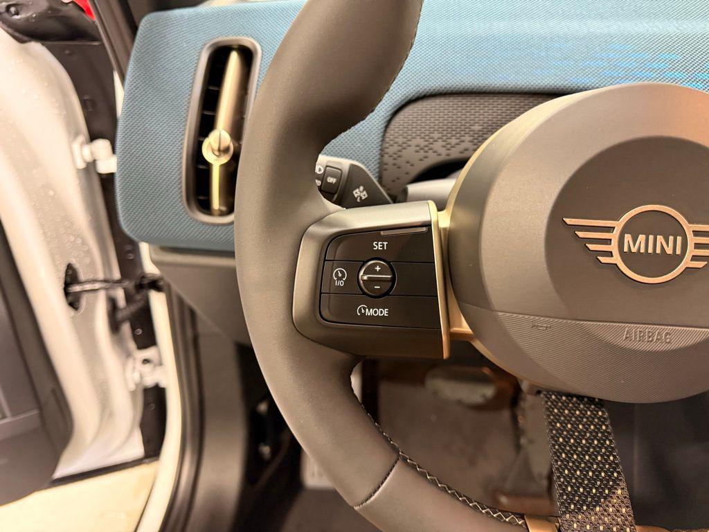 new 2025 MINI Countryman car, priced at $41,925