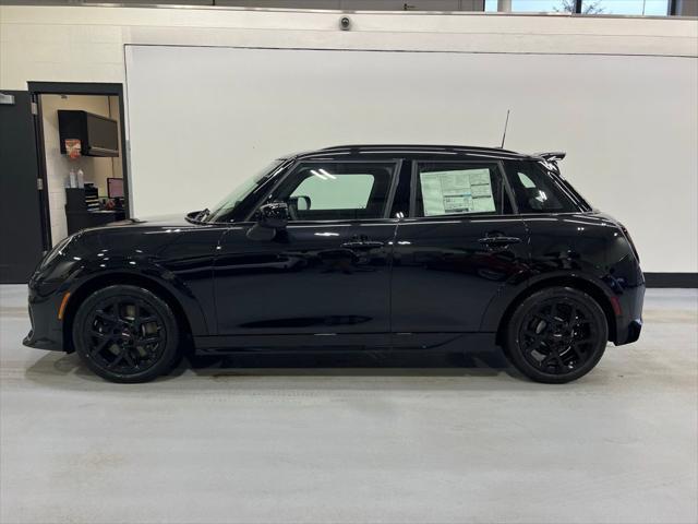 new 2025 MINI Hardtop car, priced at $40,745