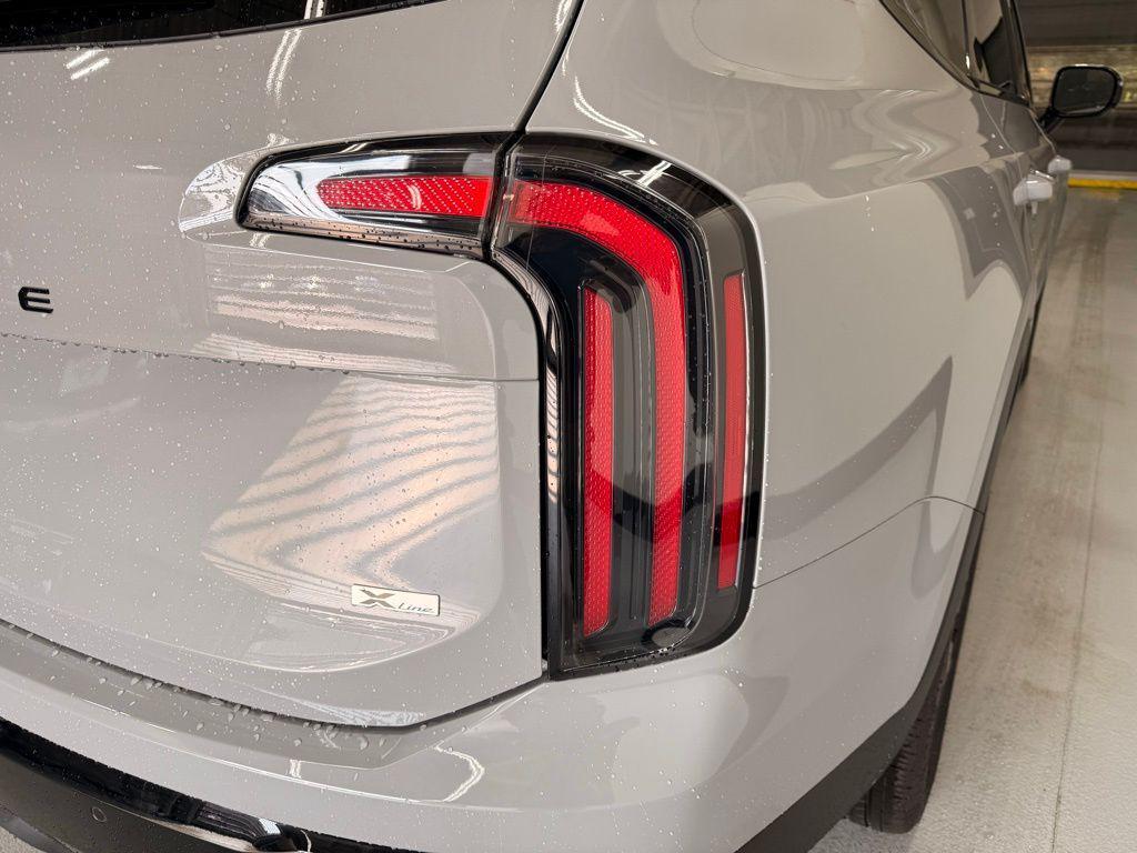 used 2025 Kia Telluride car, priced at $48,499