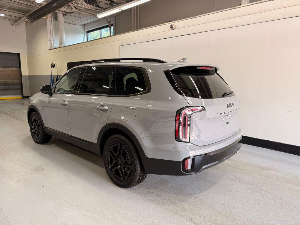 used 2025 Kia Telluride car, priced at $48,499