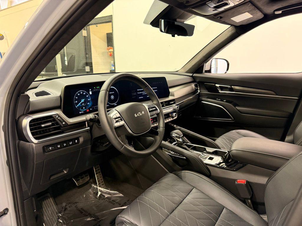 used 2025 Kia Telluride car, priced at $48,499