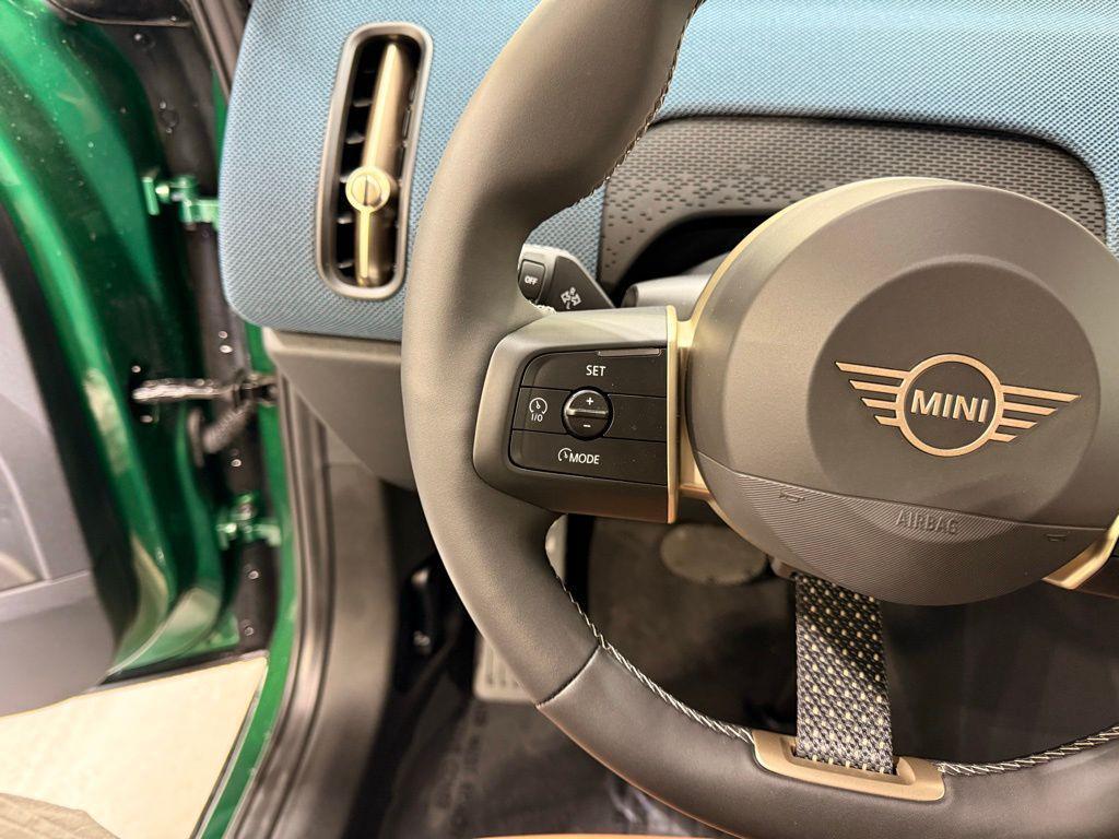 new 2025 MINI Countryman car