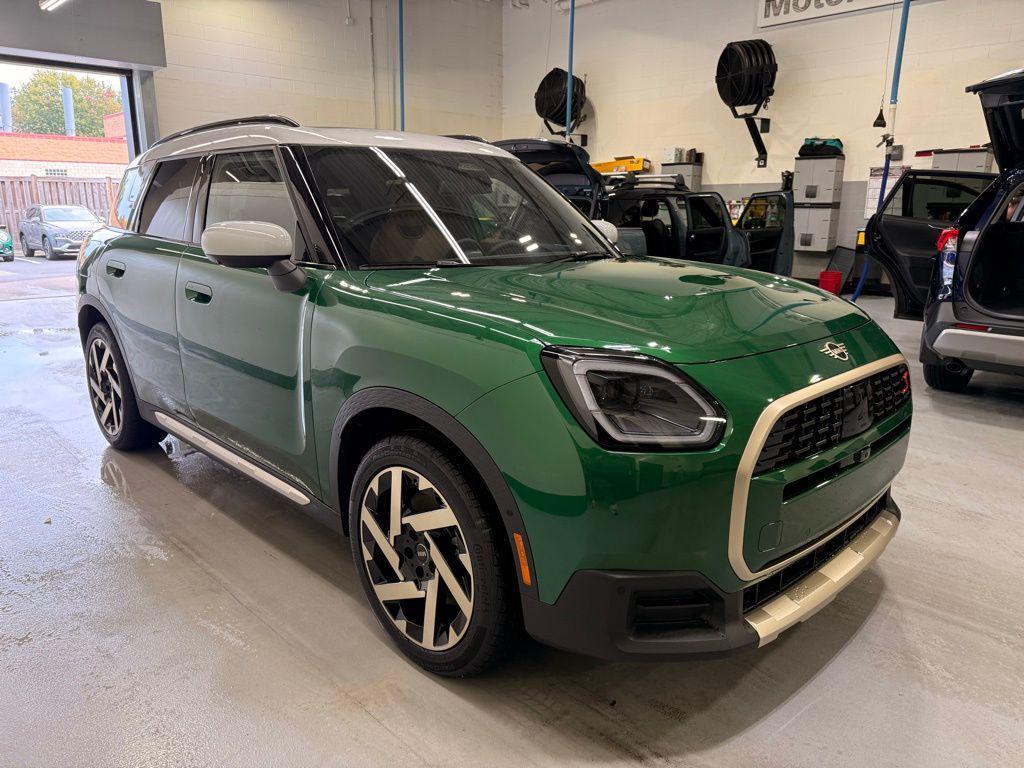 new 2025 MINI Countryman car