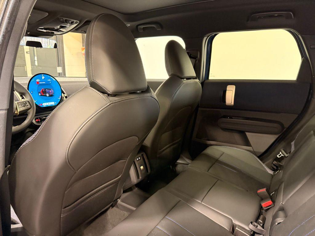 new 2025 MINI Countryman car