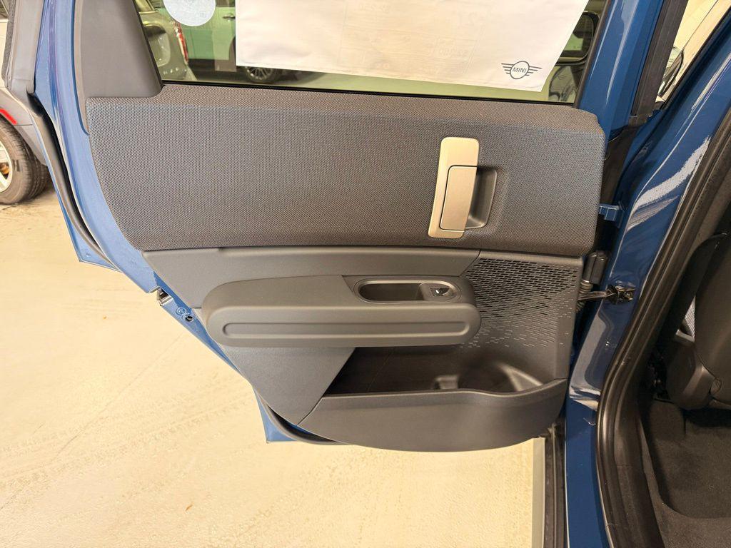 new 2025 MINI Countryman car