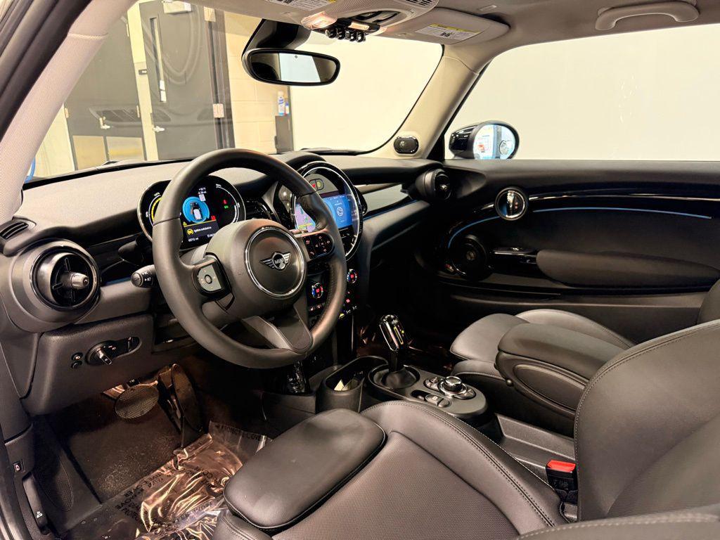 used 2024 MINI Hardtop car, priced at $24,999