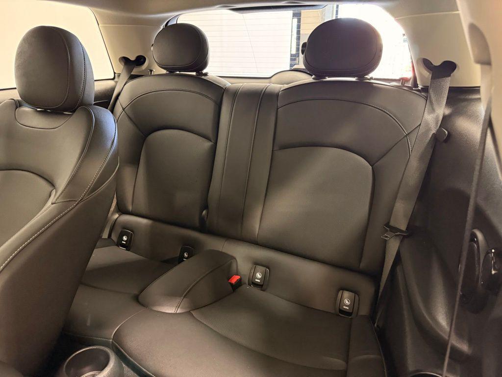 used 2024 MINI Hardtop car, priced at $24,999
