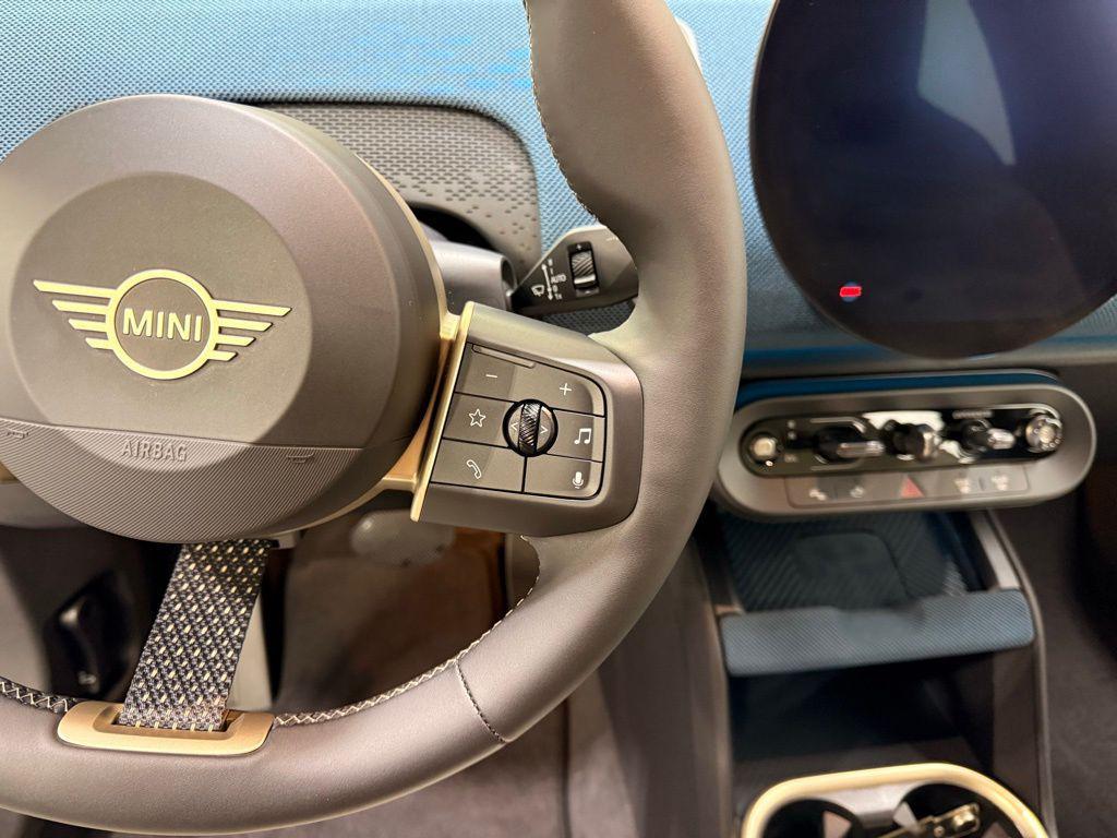 new 2025 MINI Countryman car, priced at $40,375