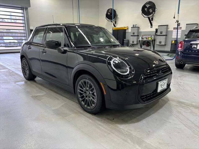 new 2025 MINI Hardtop car, priced at $34,355