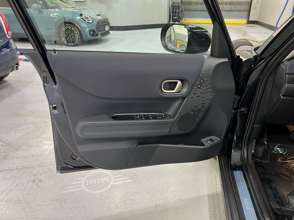 used 2025 MINI Hardtop car, priced at $34,355