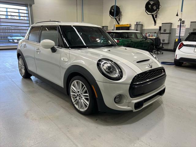 used 2021 MINI Hardtop car, priced at $22,351