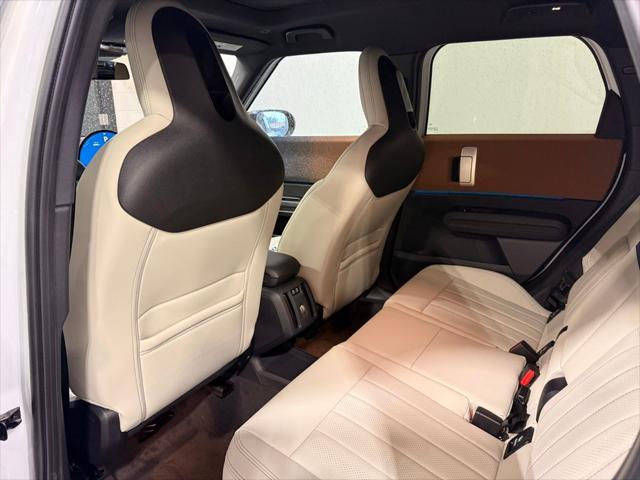 new 2025 MINI Countryman car