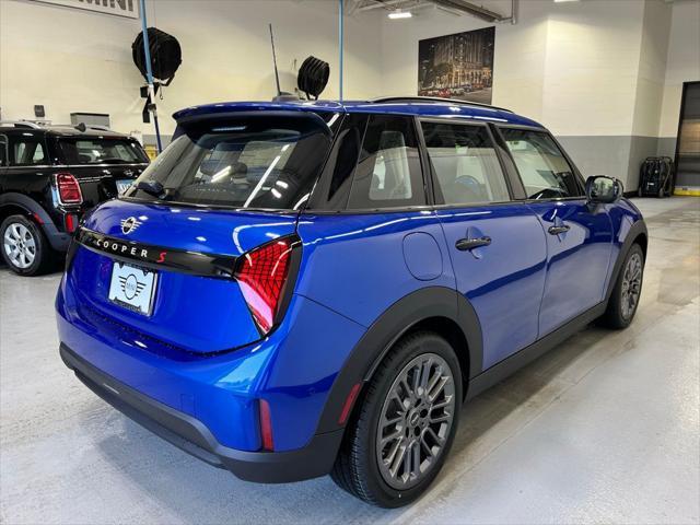 new 2025 MINI Hardtop car, priced at $38,545