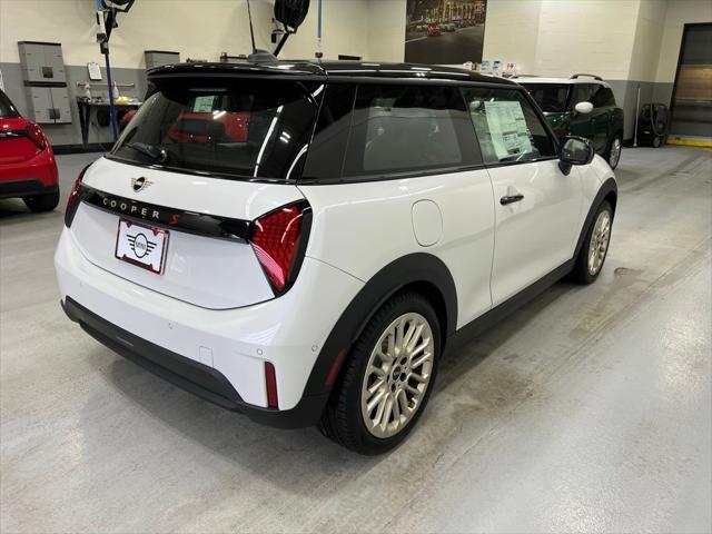 new 2025 MINI Hardtop car, priced at $38,630