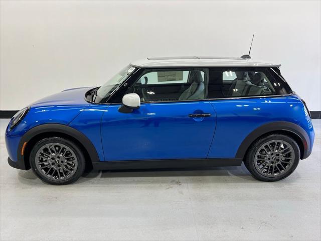 new 2025 MINI Hardtop car, priced at $37,295