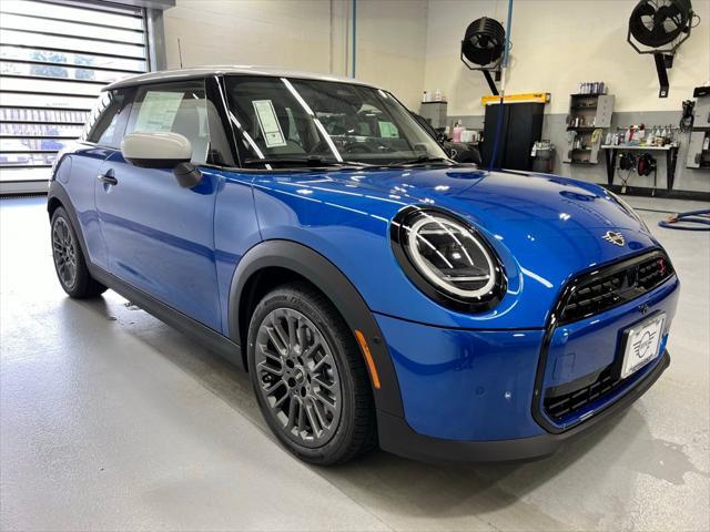 new 2025 MINI Hardtop car, priced at $37,295