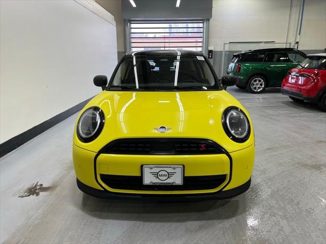 used 2025 MINI Hardtop car, priced at $29,900