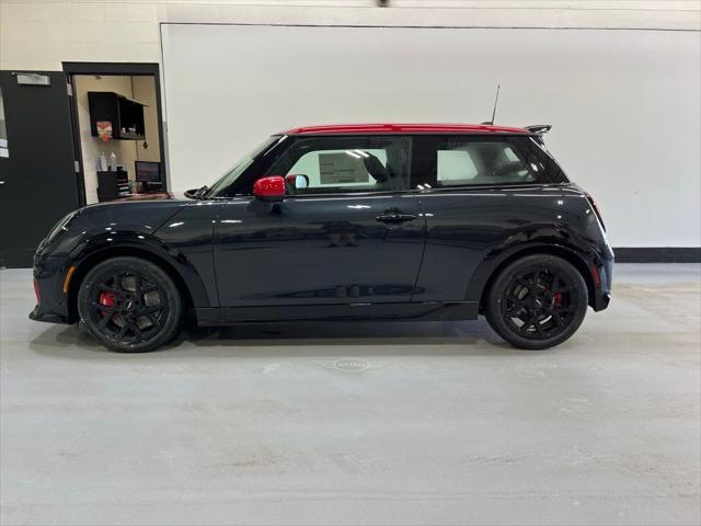 new 2025 MINI Hardtop car, priced at $43,595