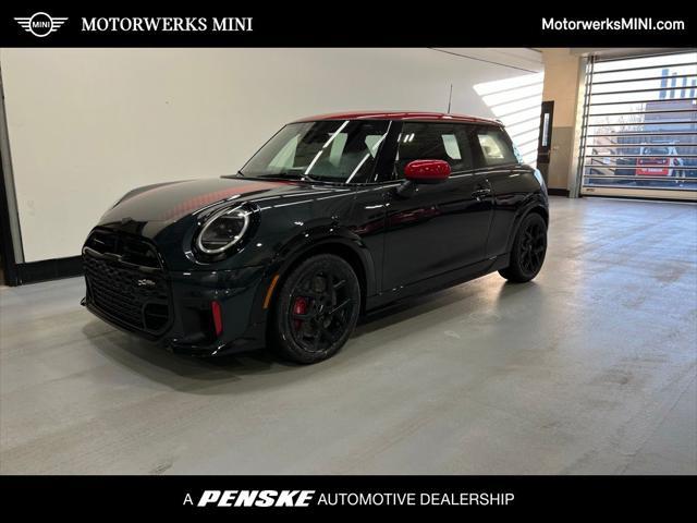 new 2025 MINI Hardtop car, priced at $43,595