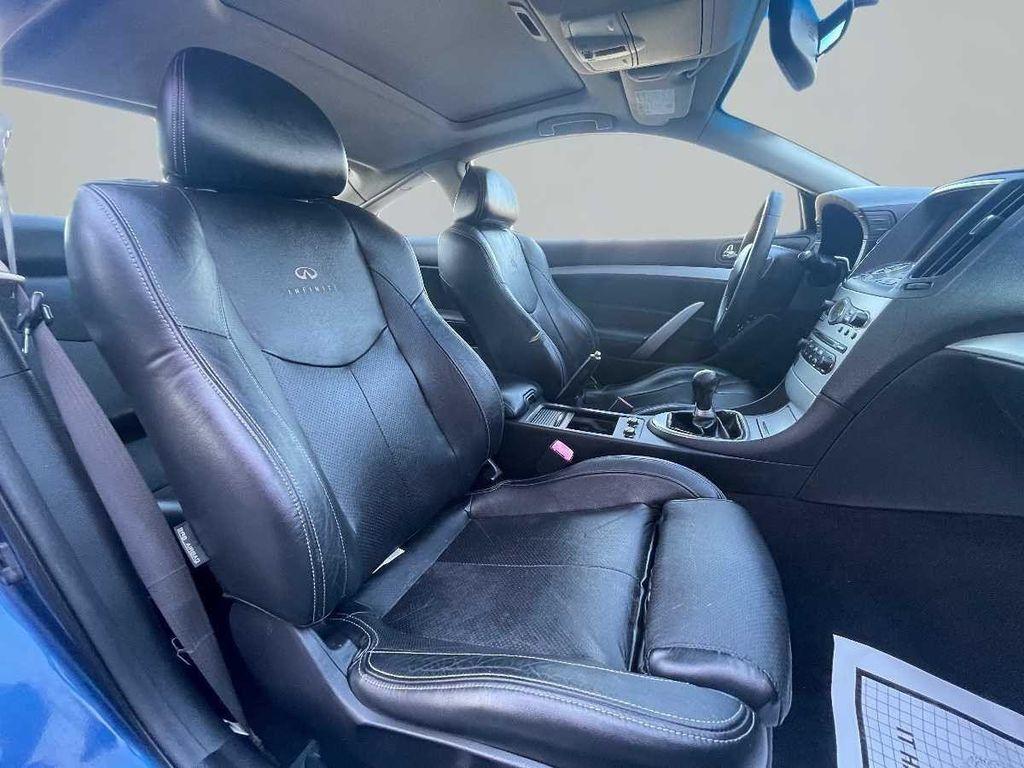 used 2009 INFINITI G37 car, priced at $9,999