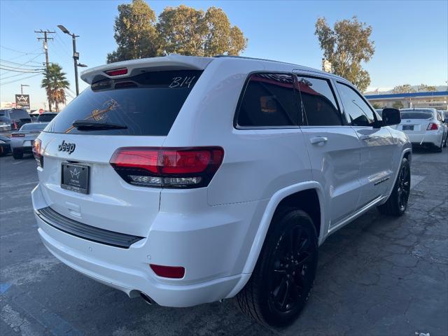 used 2018 Jeep Grand Cherokee car, priced at $18,999