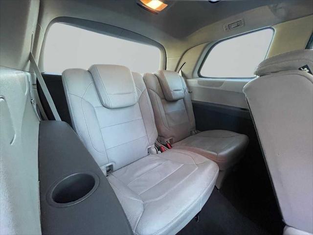 used 2013 Mercedes-Benz GL-Class car, priced at $14,999