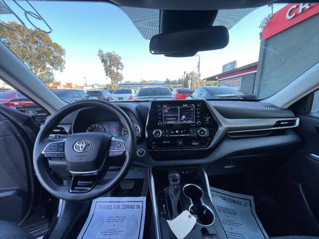 used 2021 Toyota Highlander car, priced at $20,999