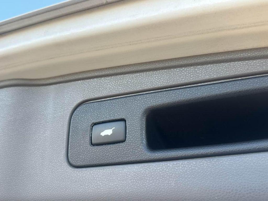 used 2015 Honda Odyssey car, priced at $10,800