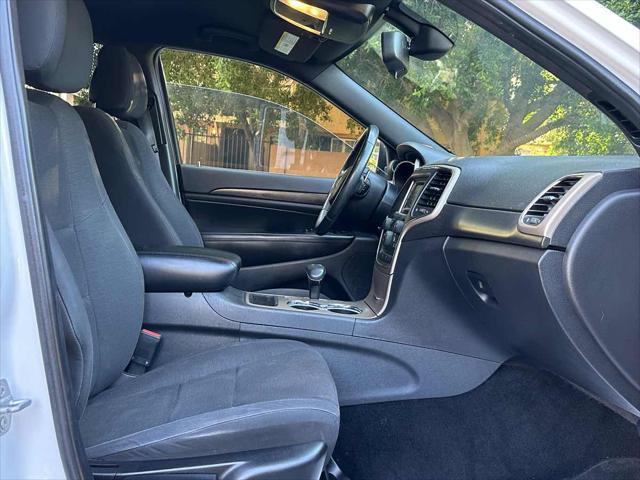 used 2015 Jeep Grand Cherokee car, priced at $10,000