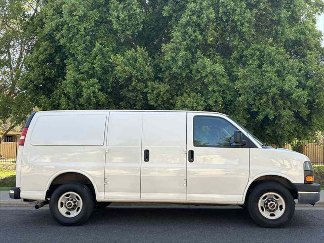 used 2016 GMC Savana 3500 car, priced at $12,000