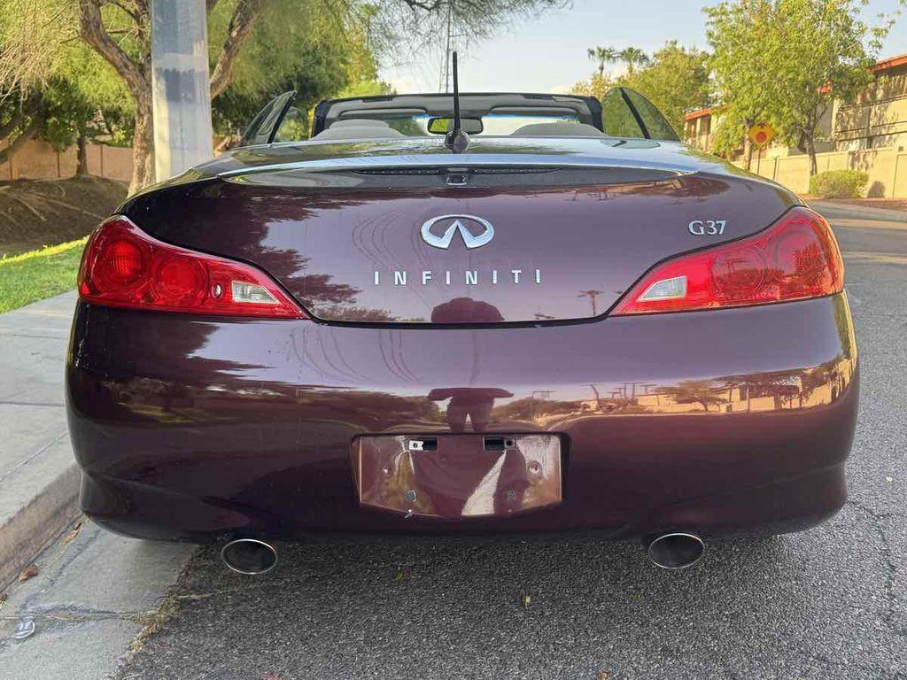 used 2009 INFINITI G37 car, priced at $12,000