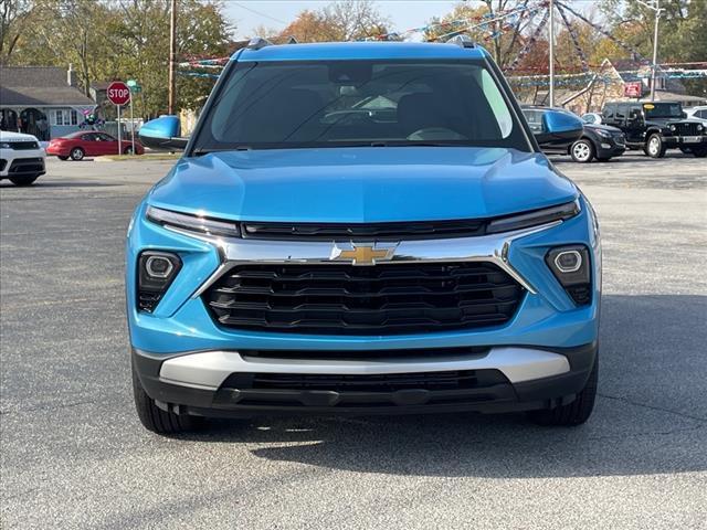 new 2025 Chevrolet TrailBlazer car, priced at $26,425